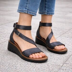 Wonders Leather Sandals Metallic Grey Ankle Strap
